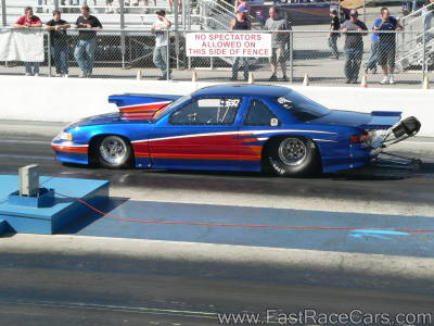 BLUE AND RED CHEVROLET LUMINA RACE CAR BLUE AND RED CHEVROLET LUMINA RACE CAR